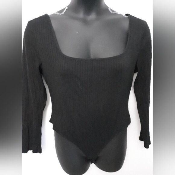 black Shein long sleeve bodysuit - Picture 1 of 6